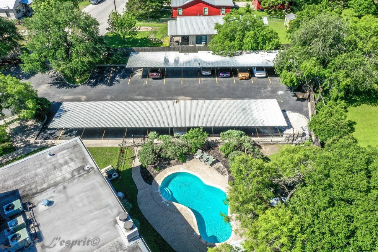 Ss 4B Riverside Condo New Braunfels Dış mekan fotoğraf
